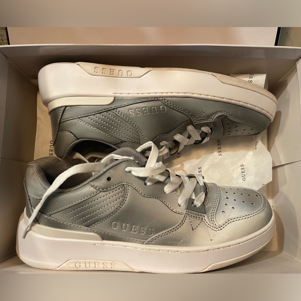 GUESS Silver and White Sneakers
